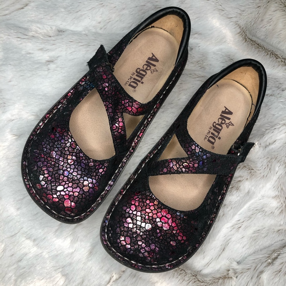 Alegria Dayna Red Metallic Fun Size 35